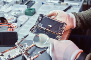 AI & Advanced Diagnostics Are Revolutionizing Phone Repair in 2025 